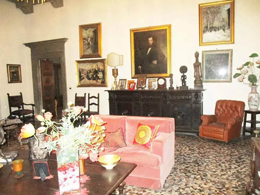 Immagine 10 di Appartamento in vendita  a Pontedera