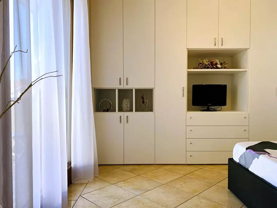 Immagine 68 di Villa in vendita  a Viareggio