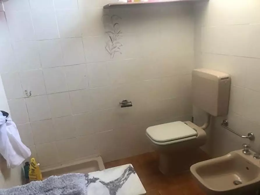 Immagine 48 di Casa bifamiliare in vendita  a Massa