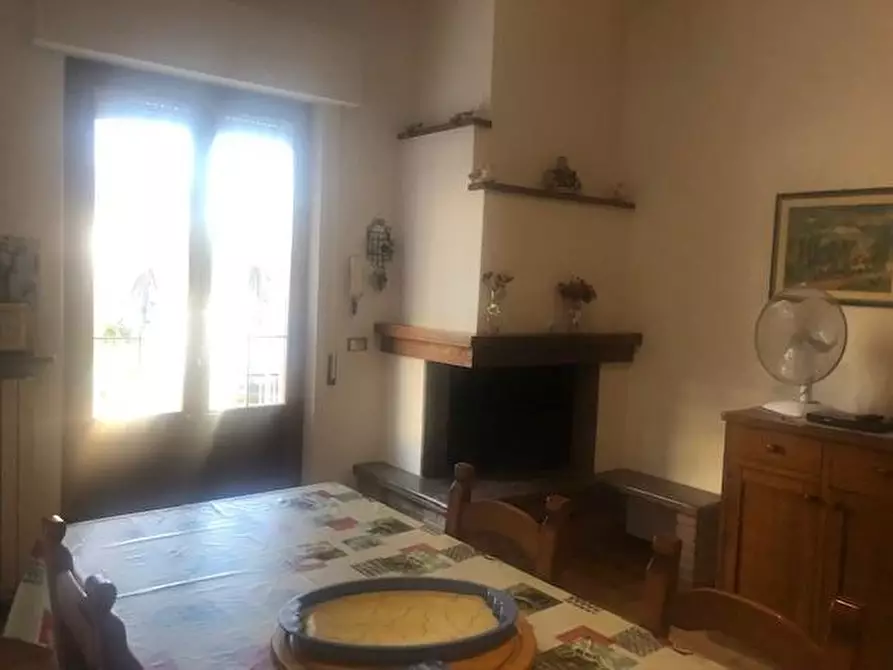 Immagine 16 di Casa bifamiliare in vendita  a Massa
