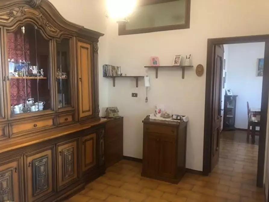 Immagine 14 di Casa bifamiliare in vendita  a Massa