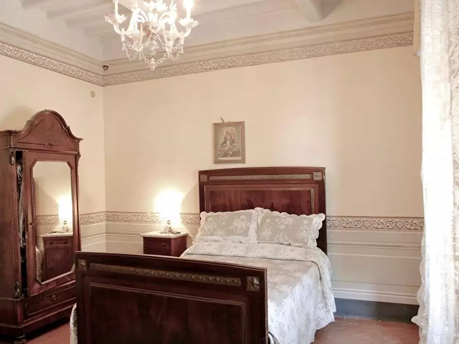 Immagine 5 di Palazzo in vendita  a Casciana Terme Lari