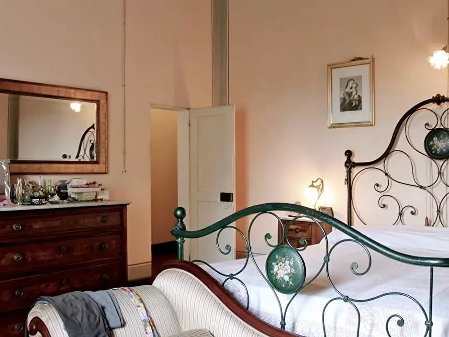 Immagine 29 di Palazzo in vendita  a Casciana Terme Lari