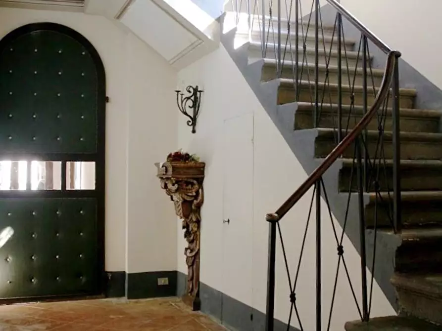 Immagine 22 di Palazzo in vendita  a Casciana Terme Lari