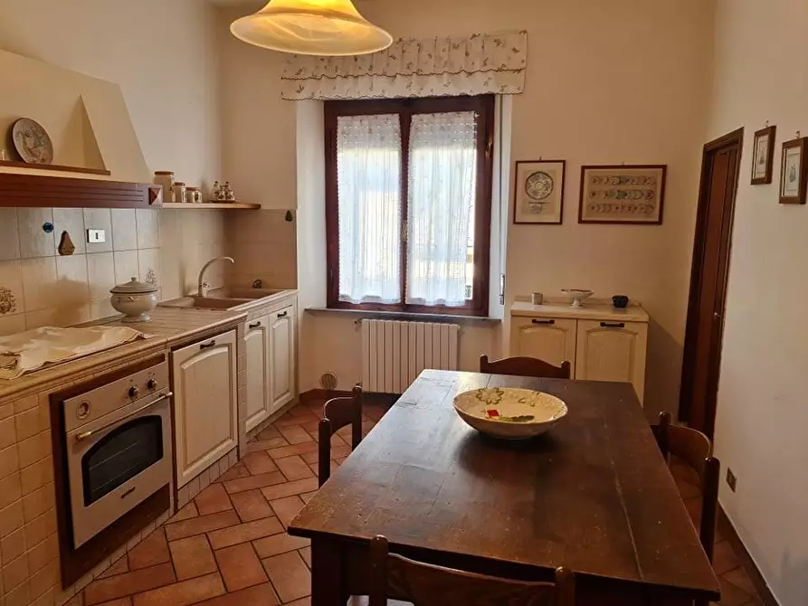 Immagine 8 di Appartamento in vendita  a San Gimignano