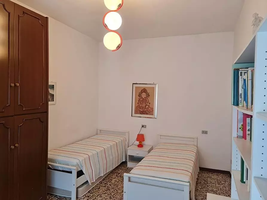 Immagine 5 di Appartamento in vendita  a San Gimignano