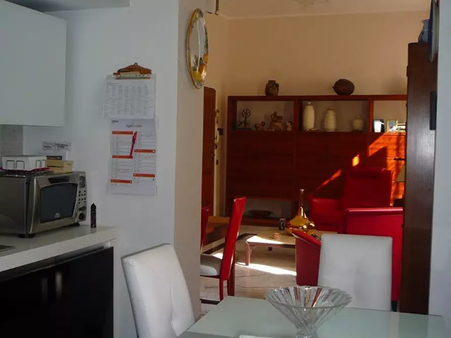 Immagine 7 di Appartamento in vendita  a Carrara