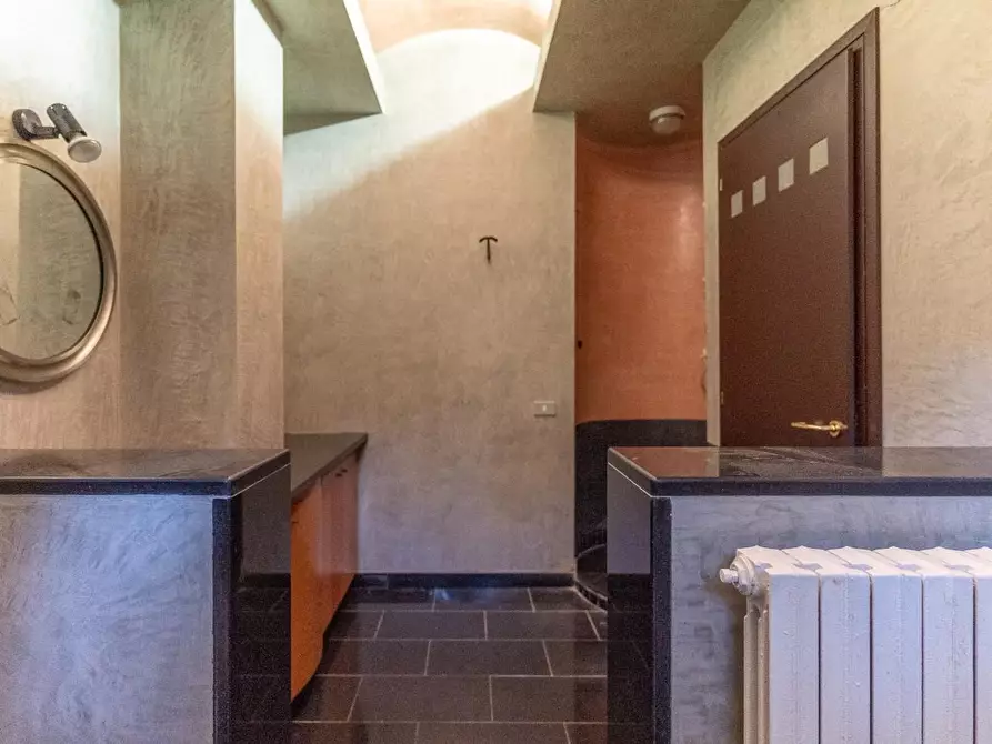 Immagine 48 di Villa in vendita  a Palaia