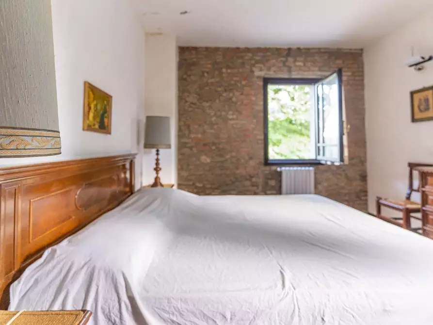 Immagine 34 di Villa in vendita  a Palaia