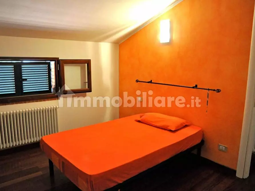 Immagine 13 di Porzione di casa in vendita  a Castelnuovo Magra