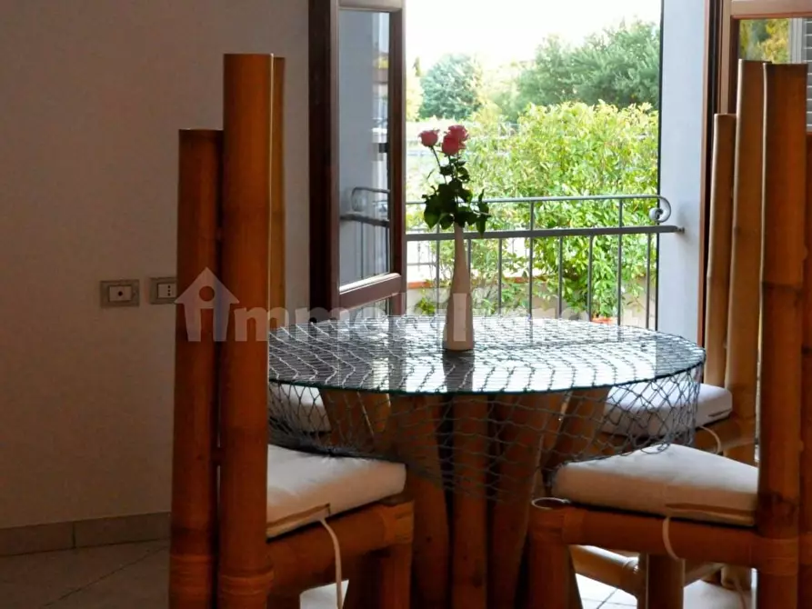 Immagine 2 di Porzione di casa in vendita  a Castelnuovo Magra