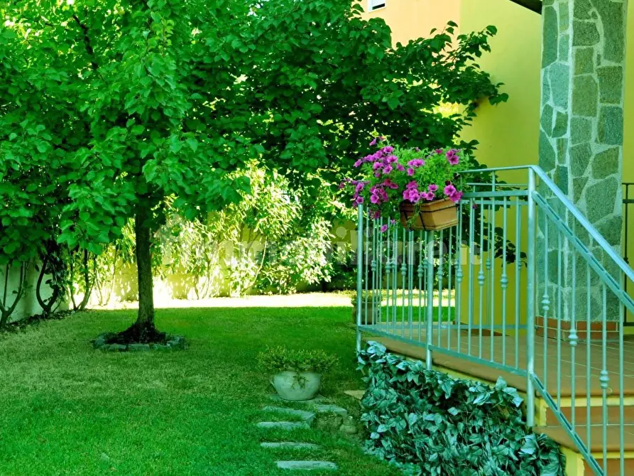 Immagine 14 di Porzione di casa in vendita  a Castelnuovo Magra