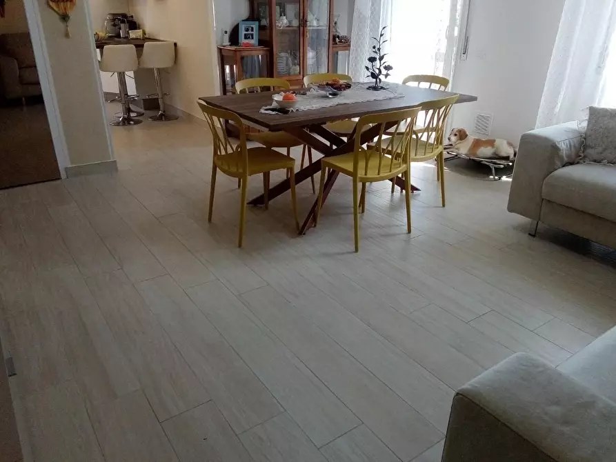 Immagine 4 di Appartamento in vendita  a Rosignano Marittimo