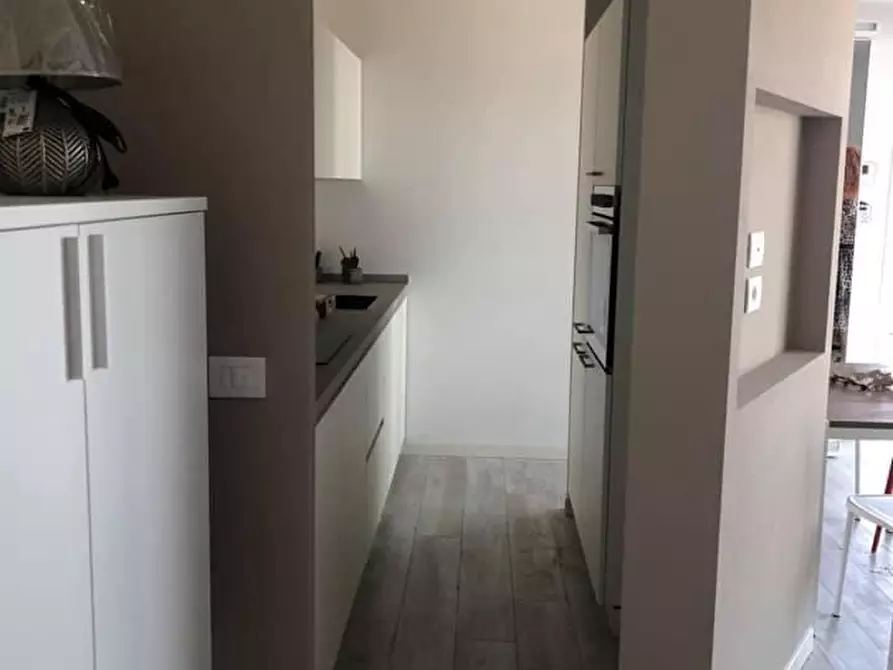 Immagine 4 di Appartamento in affitto  a Empoli