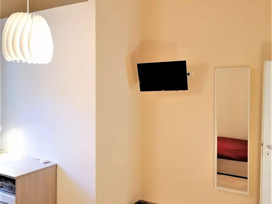 Immagine 8 di Appartamento in affitto  a Pisa