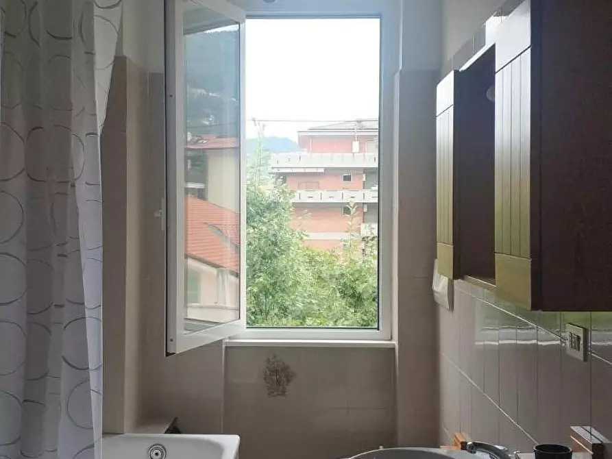 Immagine 7 di Appartamento in vendita  a Massa