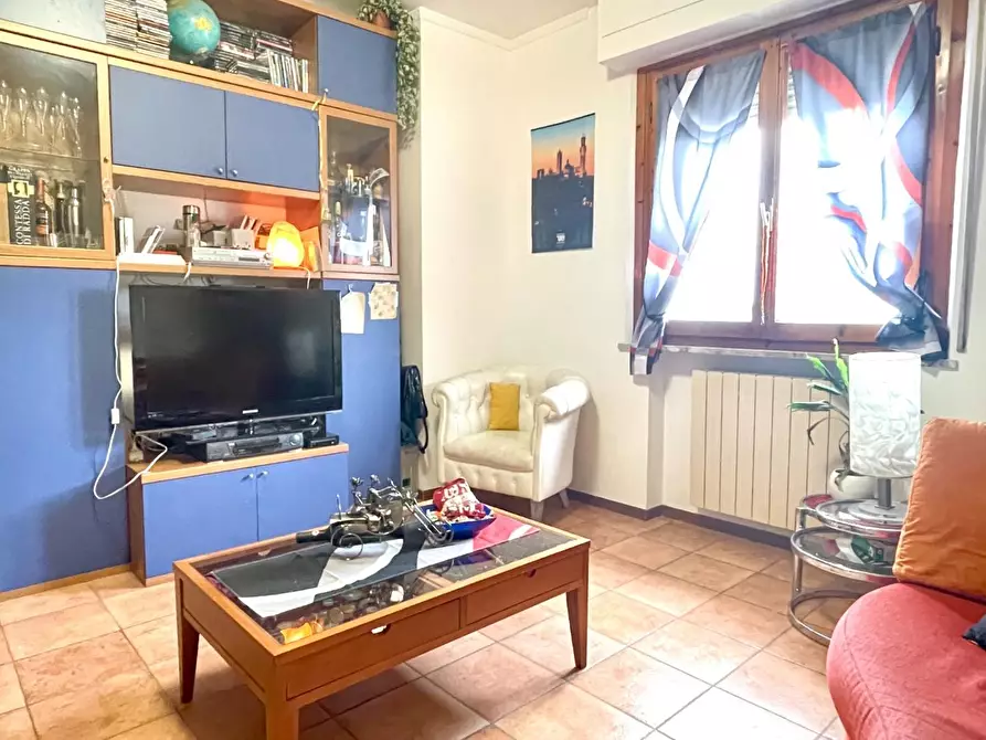 Immagine 18 di Appartamento in vendita  a Siena