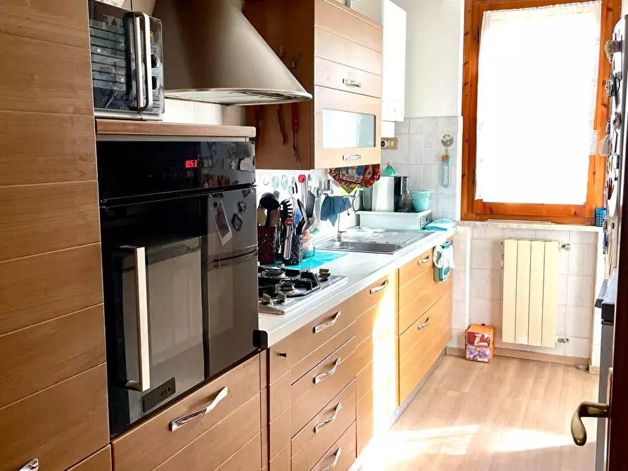 Immagine 21 di Appartamento in vendita  a Siena