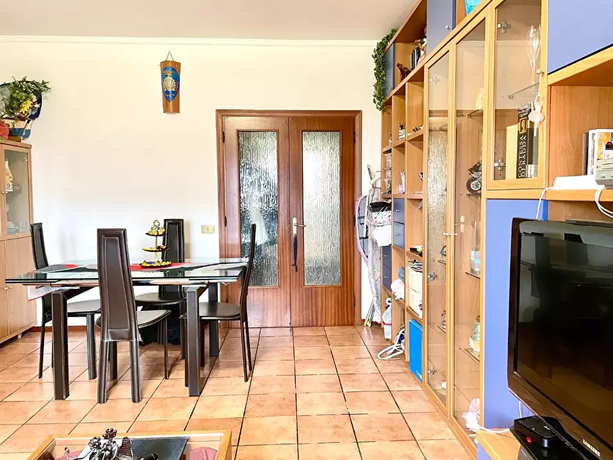 Immagine 15 di Appartamento in vendita  a Siena