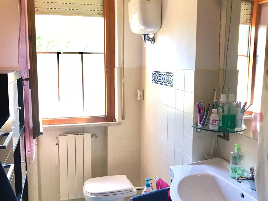 Immagine 22 di Appartamento in vendita  a Siena