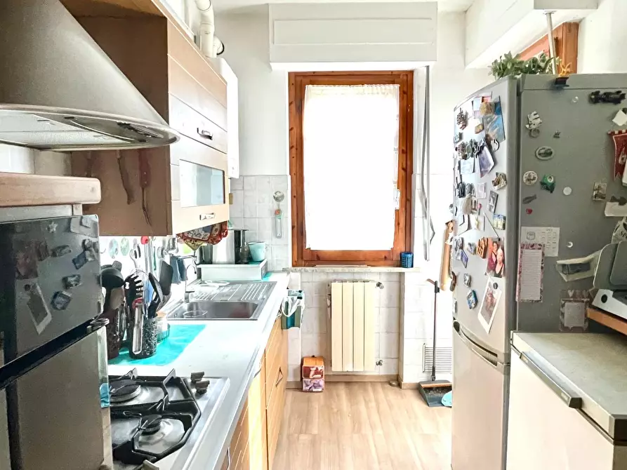 Immagine 5 di Appartamento in vendita  a Siena