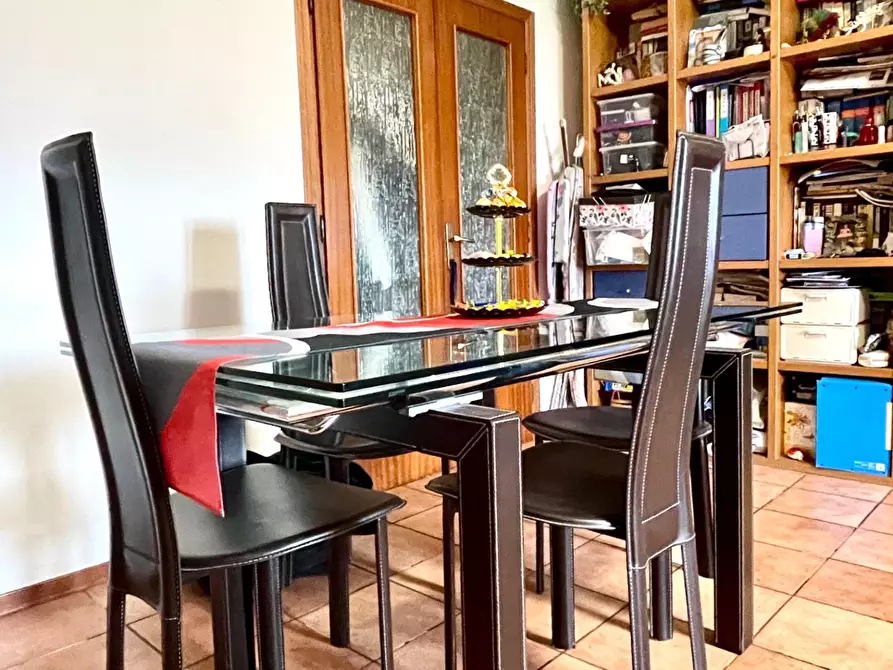 Immagine 19 di Appartamento in vendita  a Siena