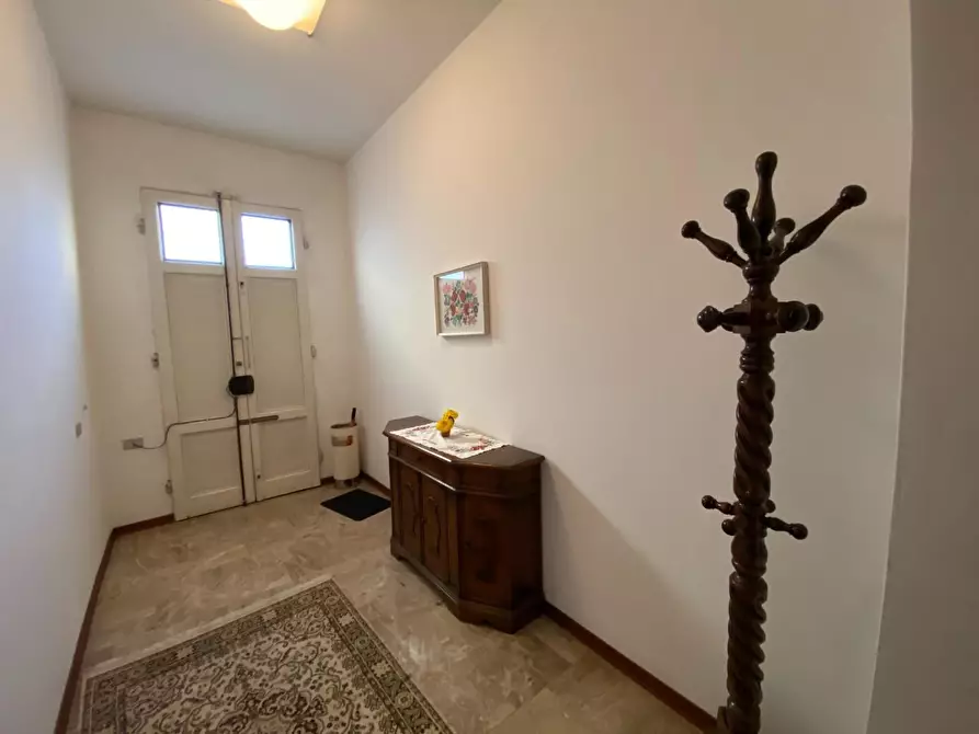 Immagine 13 di Appartamento in vendita  a Empoli