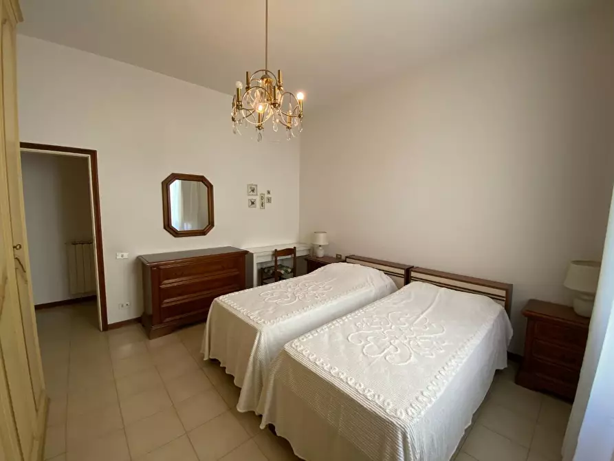 Immagine 9 di Appartamento in vendita  a Empoli