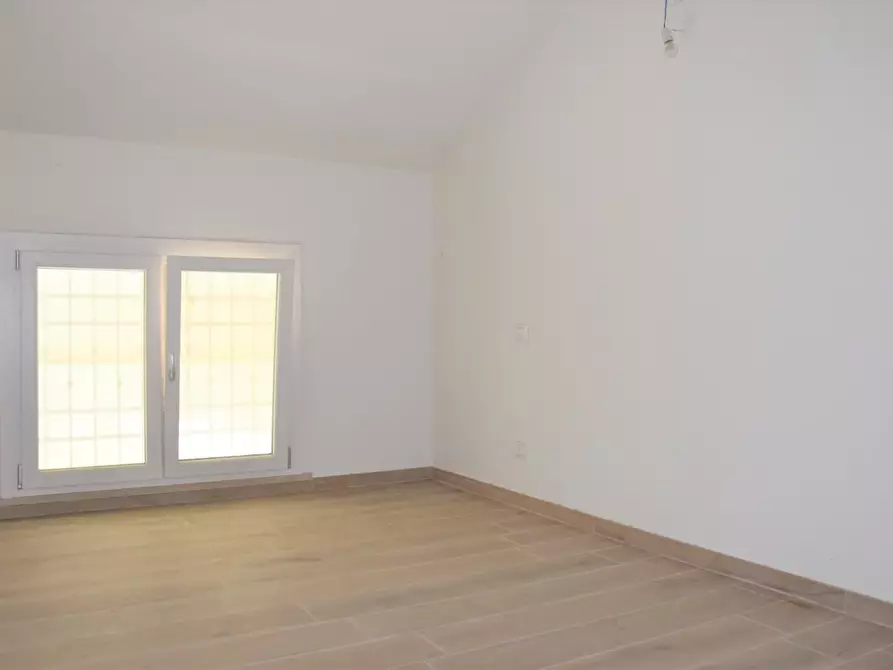 Immagine 13 di Casa bifamiliare in vendita  a Montignoso