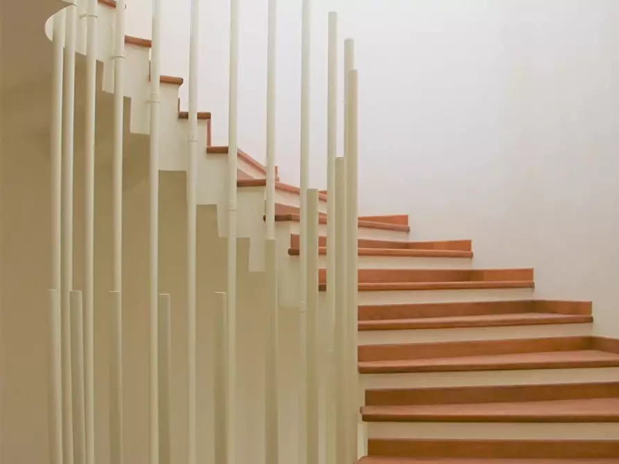 Immagine 27 di Casa bifamiliare in vendita  a Montignoso