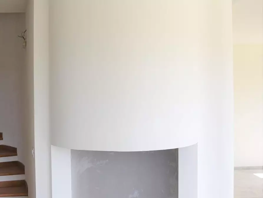 Immagine 8 di Casa bifamiliare in vendita  a Montignoso