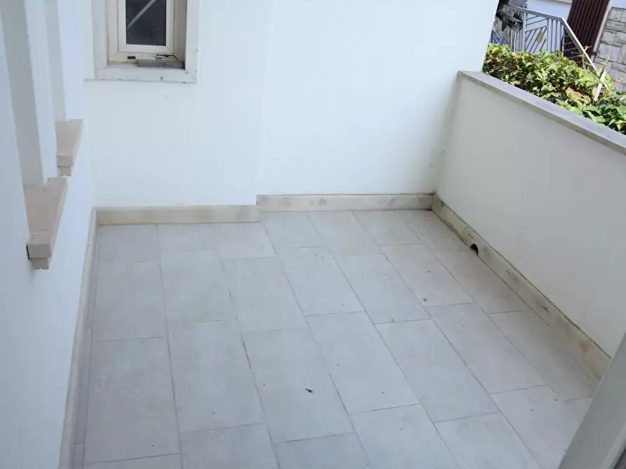 Immagine 16 di Casa bifamiliare in vendita  a Montignoso