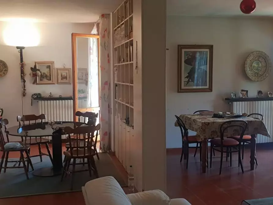 Immagine 1 di Villa in vendita  a Vinci