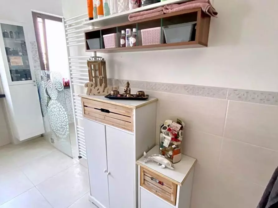 Immagine 20 di Casa indipendente in vendita  a Viareggio