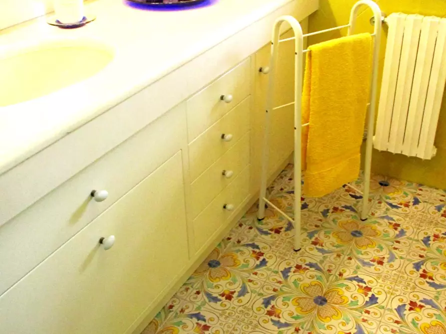 Immagine 25 di Casa bifamiliare in vendita  a Pontedera