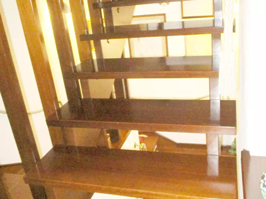 Immagine 41 di Casa bifamiliare in vendita  a Pontedera