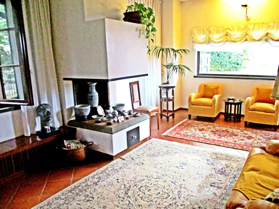 Immagine 18 di Casa bifamiliare in vendita  a Pontedera