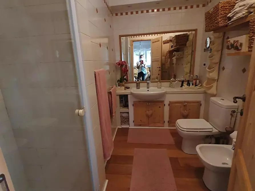 Immagine 6 di Appartamento in vendita  a Carrara