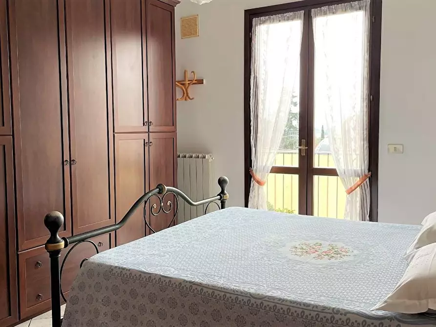 Immagine 4 di Appartamento in vendita  a Calci