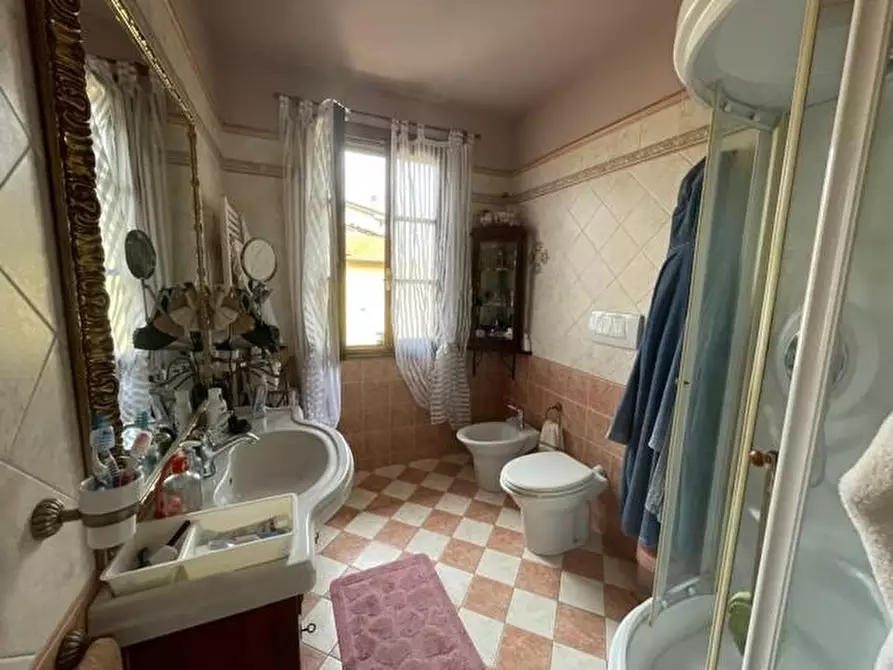 Immagine 8 di Villetta a schiera in vendita  a Vecchiano