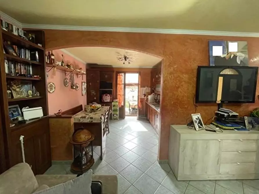 Immagine 2 di Villetta a schiera in vendita  a Vecchiano