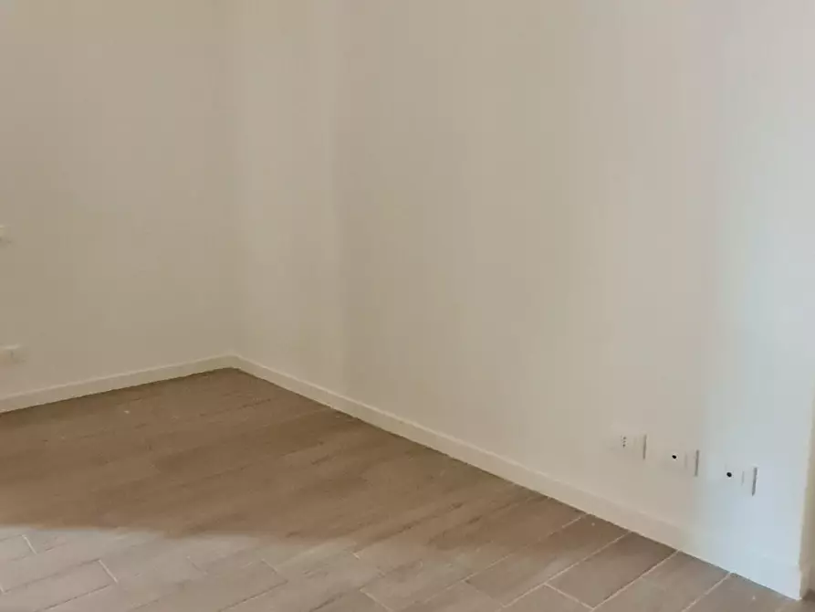 Immagine 10 di Appartamento in vendita  a Colle Di Val D'elsa