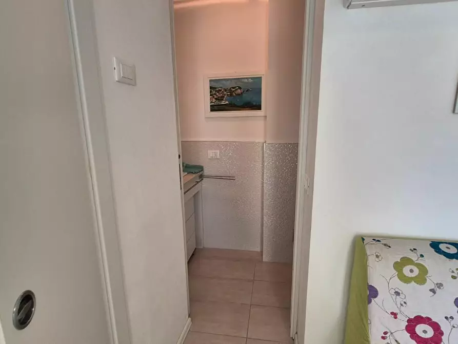 Immagine 29 di Appartamento in vendita  a Viareggio