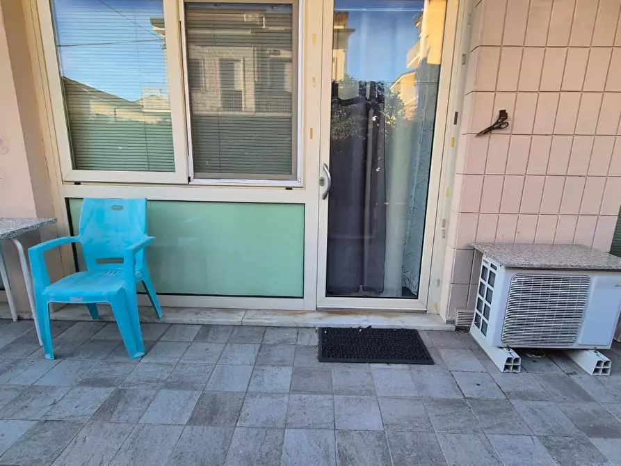 Immagine 40 di Appartamento in vendita  a Viareggio