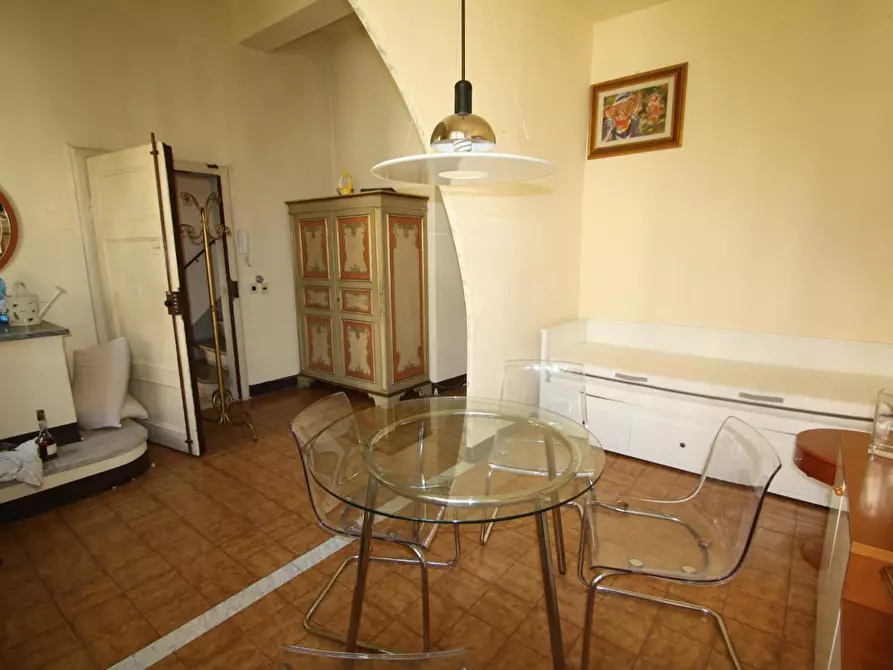 Immagine 4 di Appartamento in affitto  a Lucca