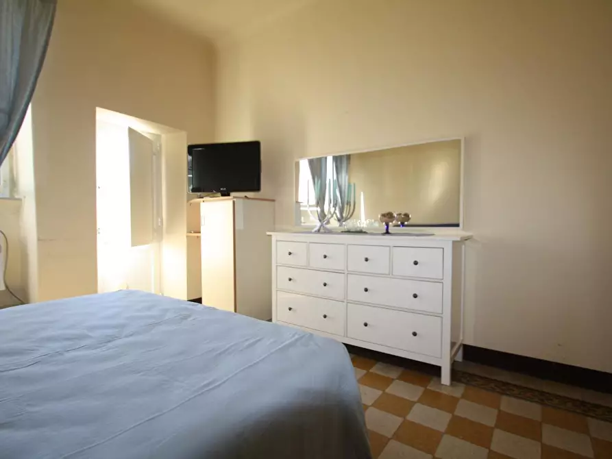 Immagine 28 di Appartamento in affitto  a Lucca