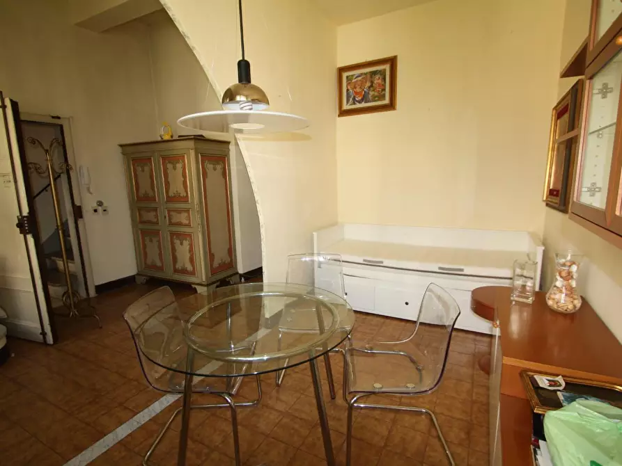 Immagine 5 di Appartamento in affitto  a Lucca