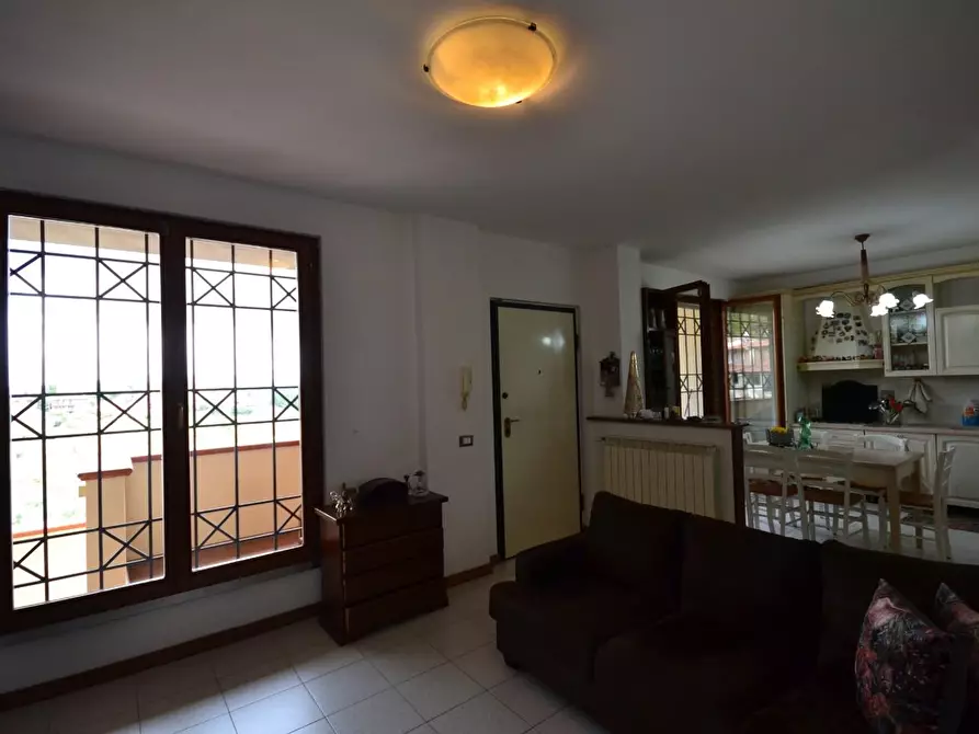 Immagine 4 di Appartamento in vendita  a Castelnuovo Berardenga