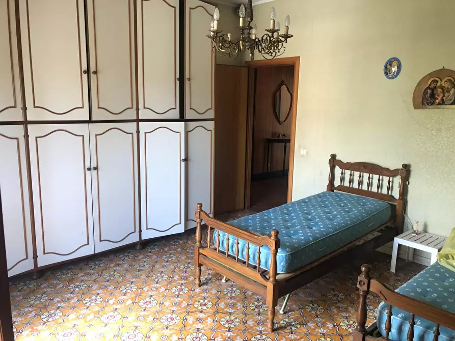 Immagine 28 di Villa in vendita  a Carrara