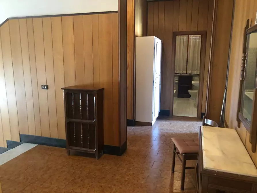 Immagine 32 di Villa in vendita  a Carrara